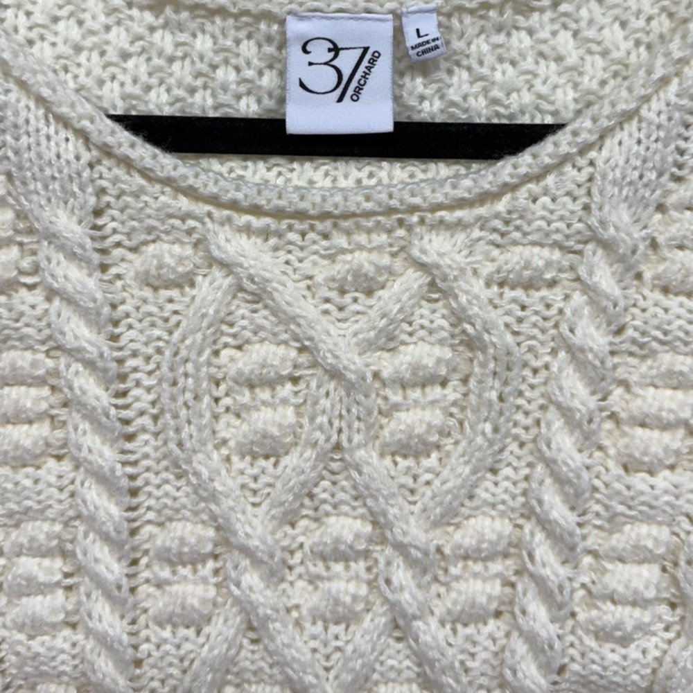 3 7 Orchard Cream Cable Knit Sweater Size Large Oversized Chunky - Picture 7 of 9